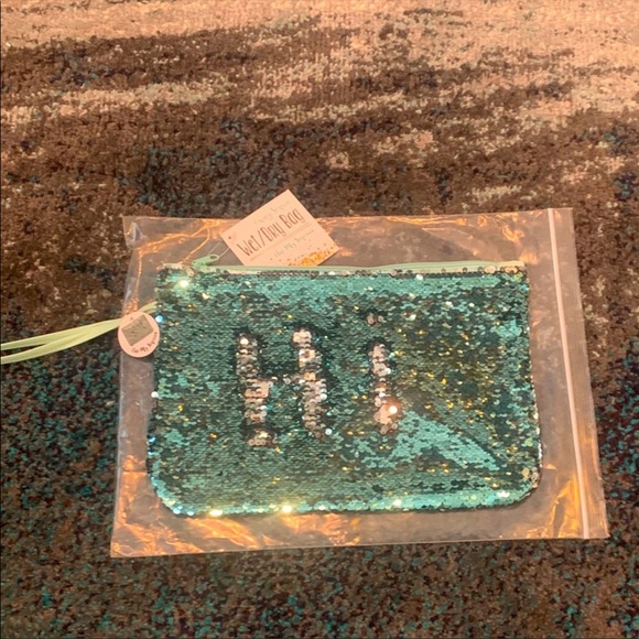 Aqua/Silver Sequin Wet-Dry Wristlet/Bag. 2-way sequins. 12.5” x 8.5” - Picture 2 of 6